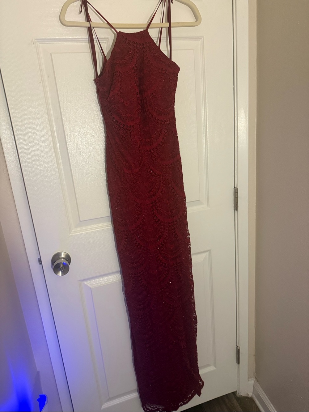 Elegant Burgundy Lace Maxi Dress with Spaghetti Straps